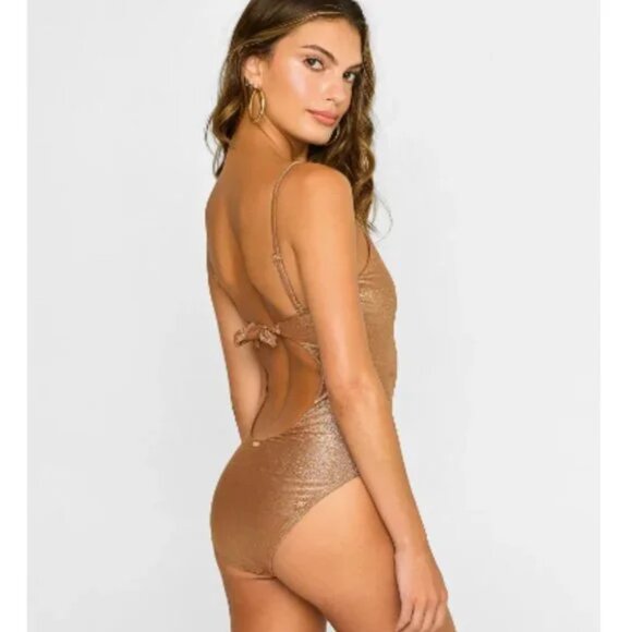 Beach Bunny Katrina One Piece (size M) NWT - Picture 2 of 11